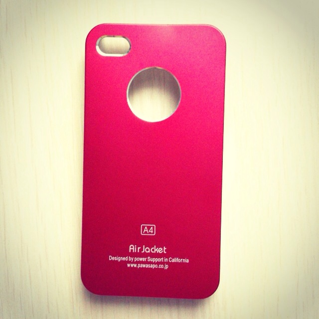 Чехлы-накладки для iPhone 4/5! Все в наличии!