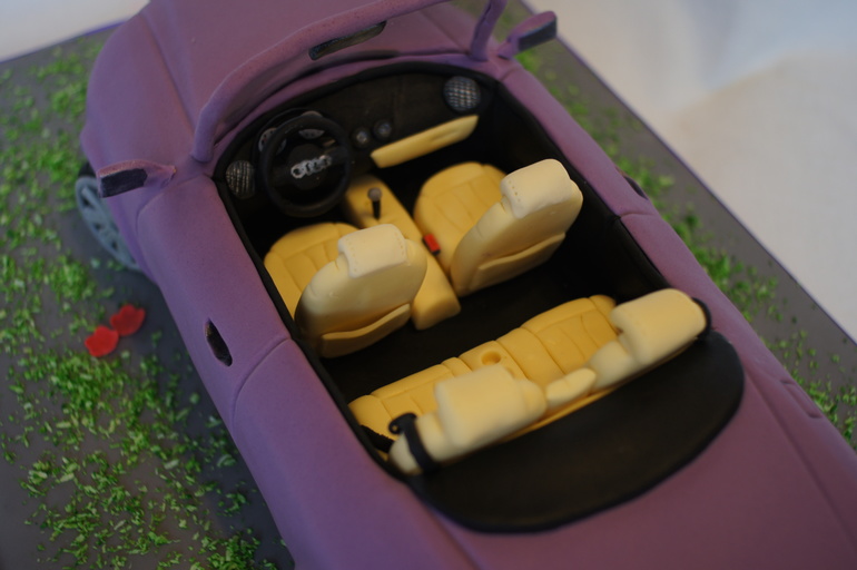 Ауди кабриолет.