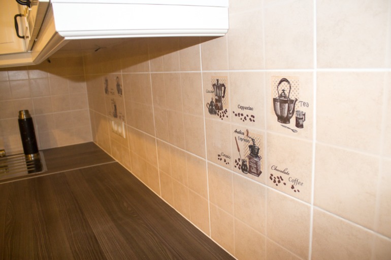 А вот какая вышла наша кухня