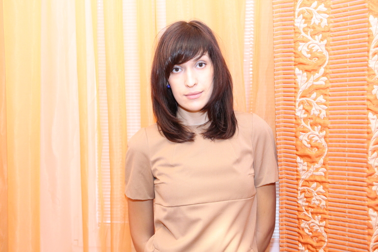 Помогите подобрать цвет губной помады!!