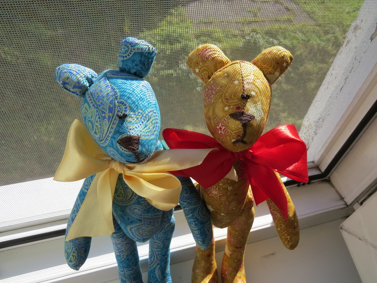 Мои первые мишки!