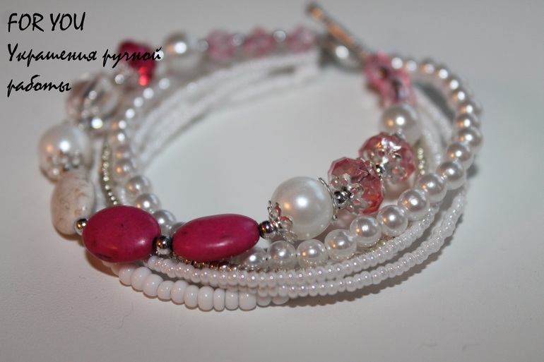 Комплект украшений в подарок для сестенки)