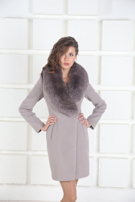 Помогите найти зимнее пальто.