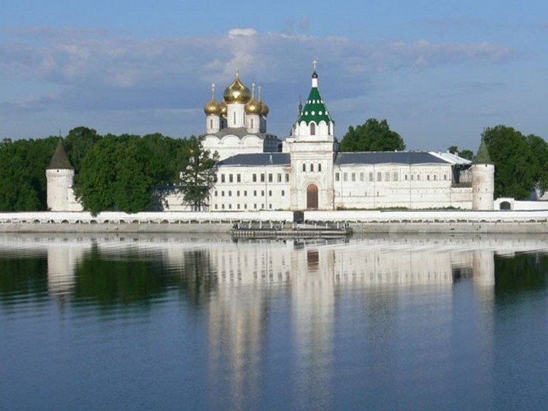 Ипатьевский монастырь памятник