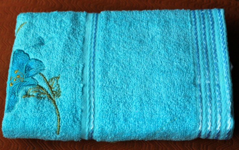 Продам полотенца.