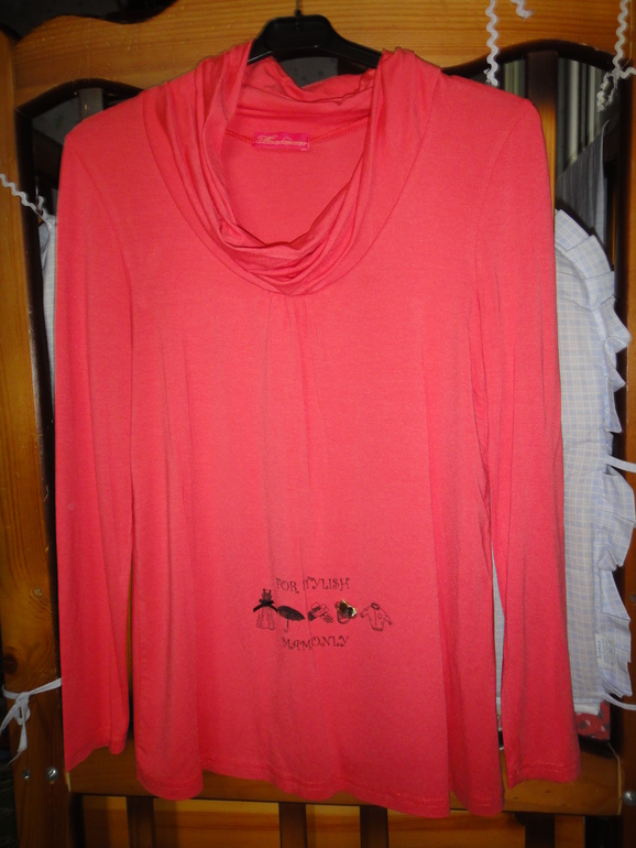 Вещички для дюймовочки-беременяшки. Размер 42. Москва. М Академическая.