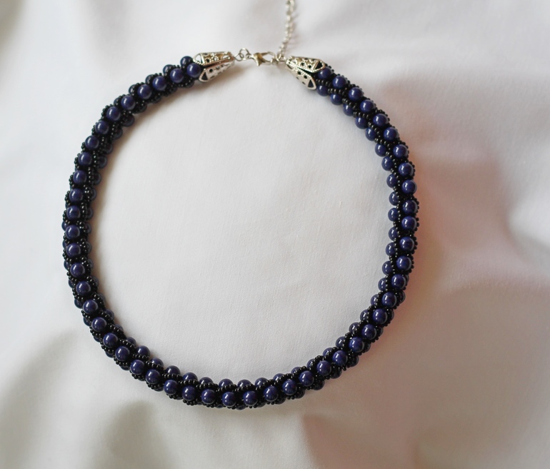 Новые колье в технике "турецкий жгут".