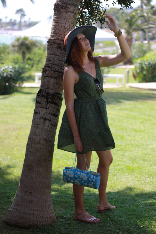 Браслет в стиле