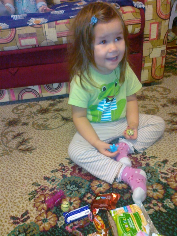 Спасибо феечкам за подарки деткам!!!!