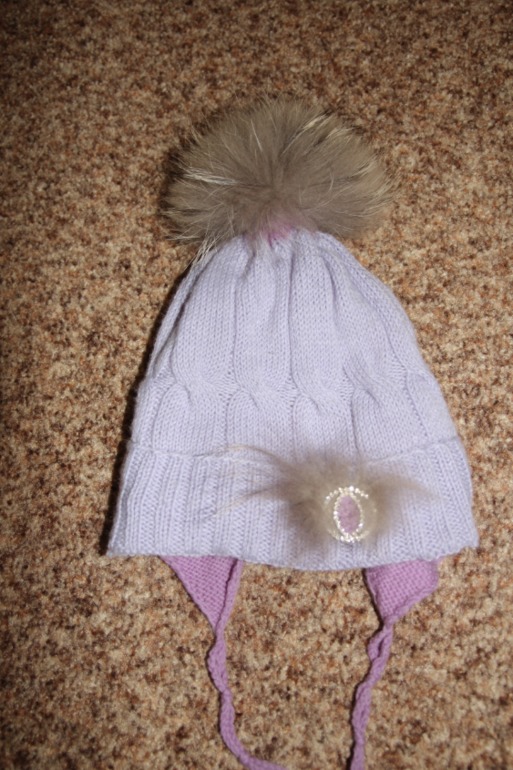 Шапочки для доченьки.