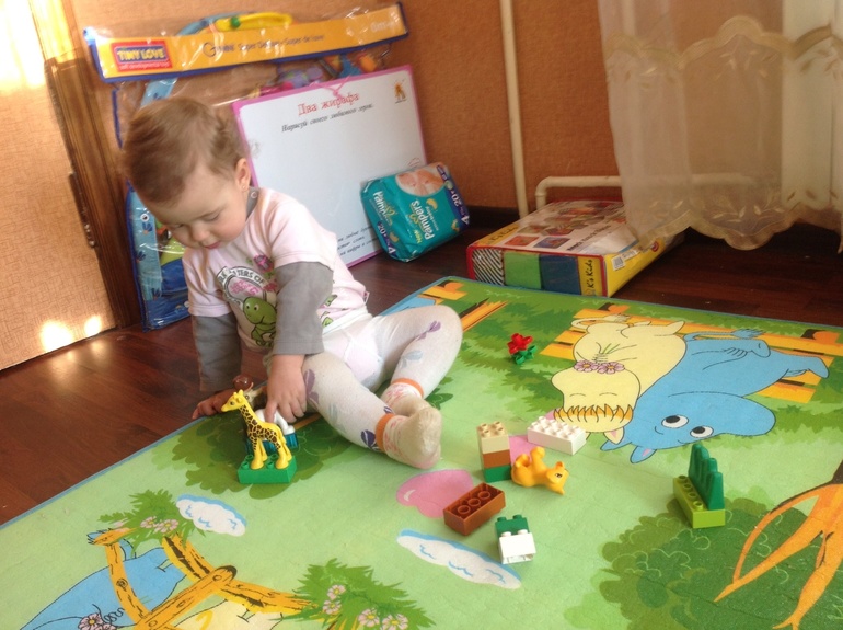 Первое знакомство с лего.