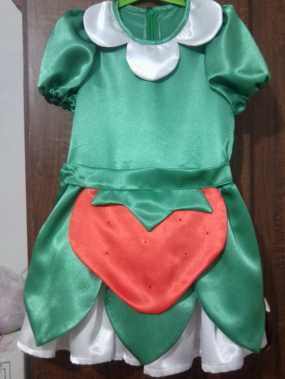 клубничка )))