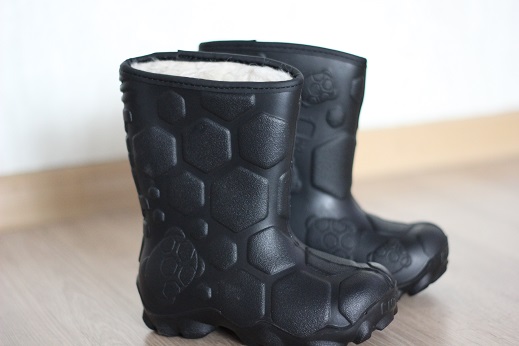 Полиуретановые сапожки Turtle (26рр). Подойдет на 24-25р-р.