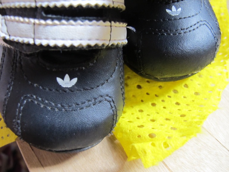 Кроссовки 19 размера adidas