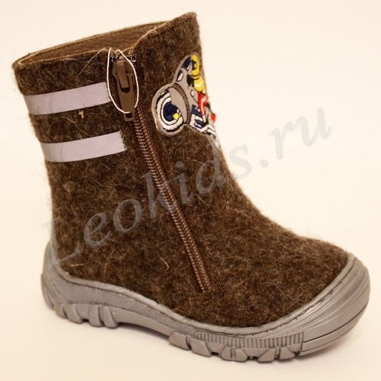 Какую обувку выбрать на морозы: Демар или войлочные сапожки на подошве?