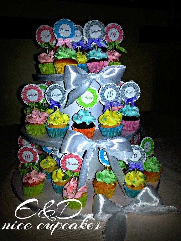 100 капкейков на 16 летие Даяны!!!