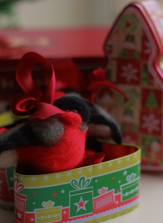 Снегири на елку!