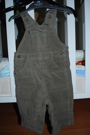 комбез и две толстовки mothercare 6-9 и 9-12