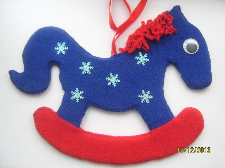 Лошадка на большую елку