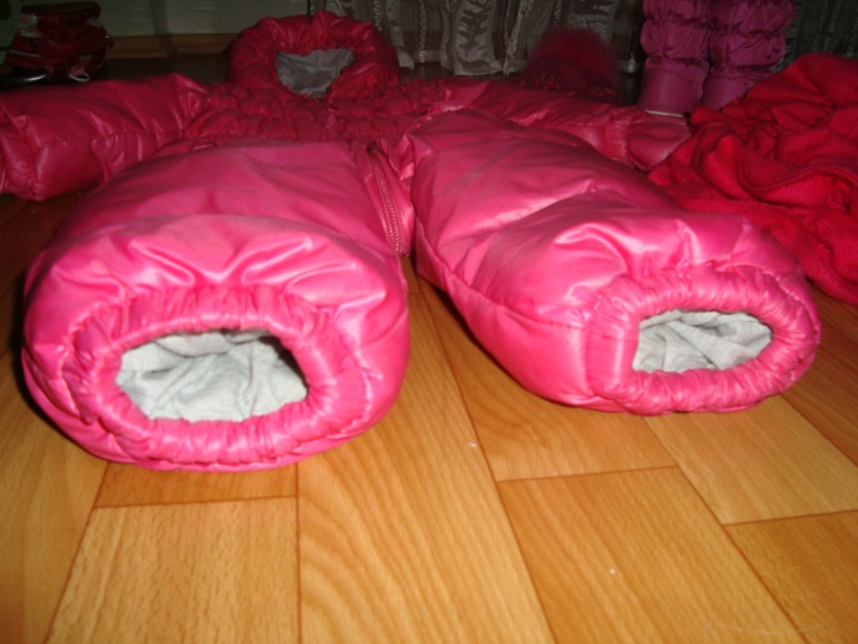 PAPER MOON 9-12мес + шапочка Ту-Ту и сапожки Crocs