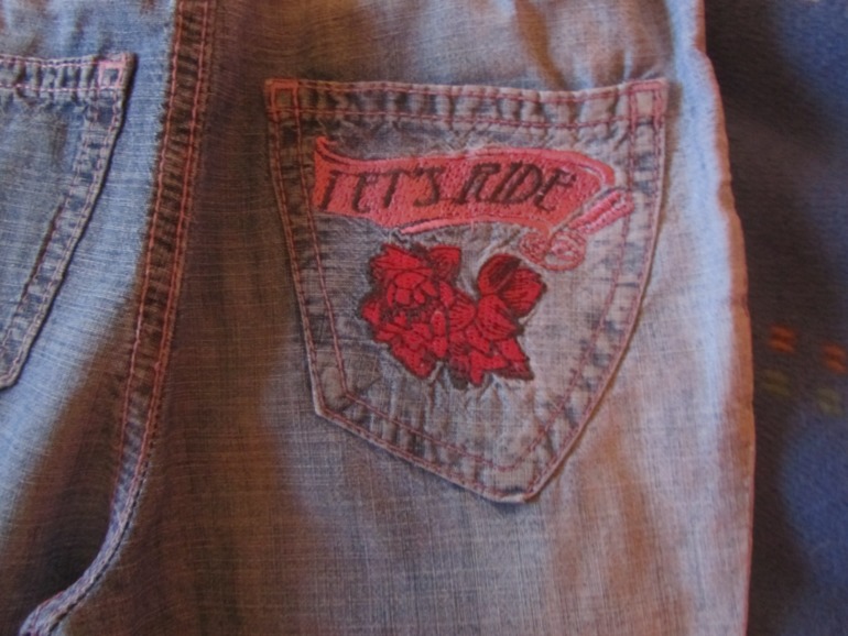 ПРОДАМ ДЕТСКИЕ ВЕЩИ рост 104-110