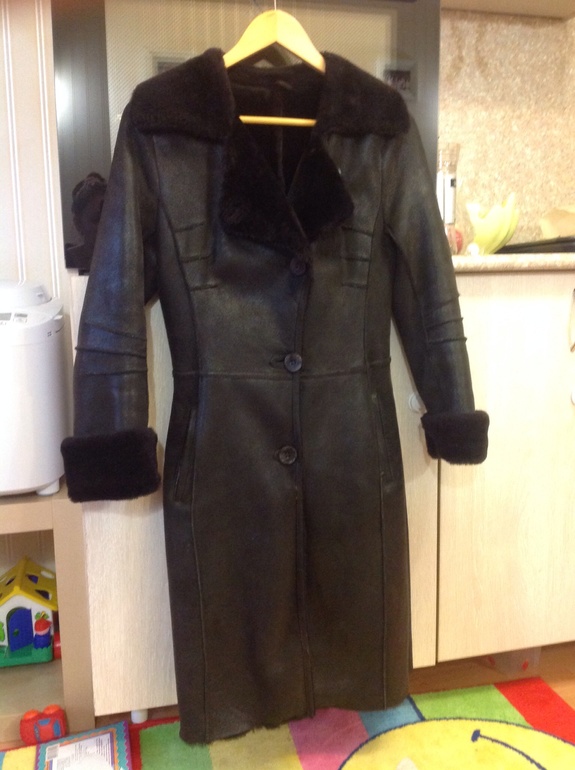 Дубленка, р-р 44, цвет горький шоколад