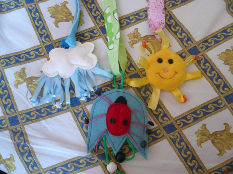 Подвески на кроватку