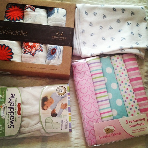 Нужно еще докупить пеленок?