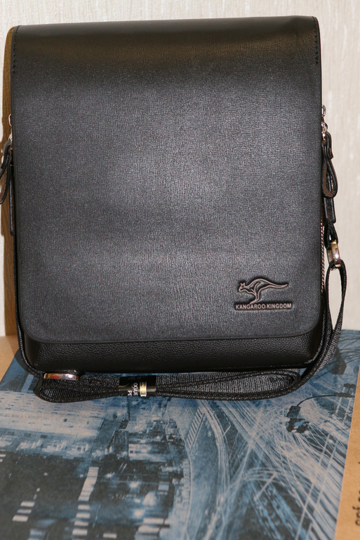 Мужская сумка KANGAROO KINGDOM. Цена: 1,500р.
