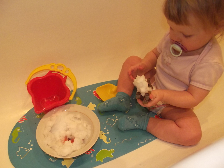 Первый снег и первый тематический день