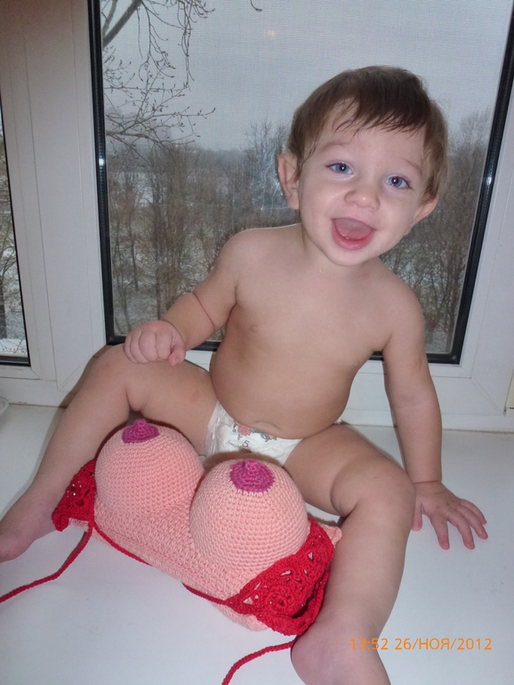 подушка грудь 18+