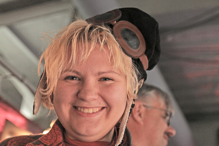 КомМиссия 2013 или День открытых миров. Комиксы и дети)