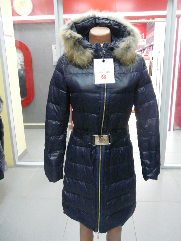 Женские Куртки Moncler, Elisabetta Franchi, Kadali и др.