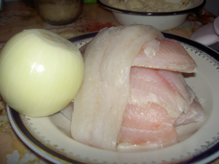 Вкусные и нежные рыбные котлеты