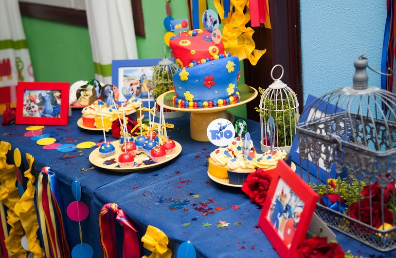 CANDY BAR по мотивам мультфильма "РИО"...