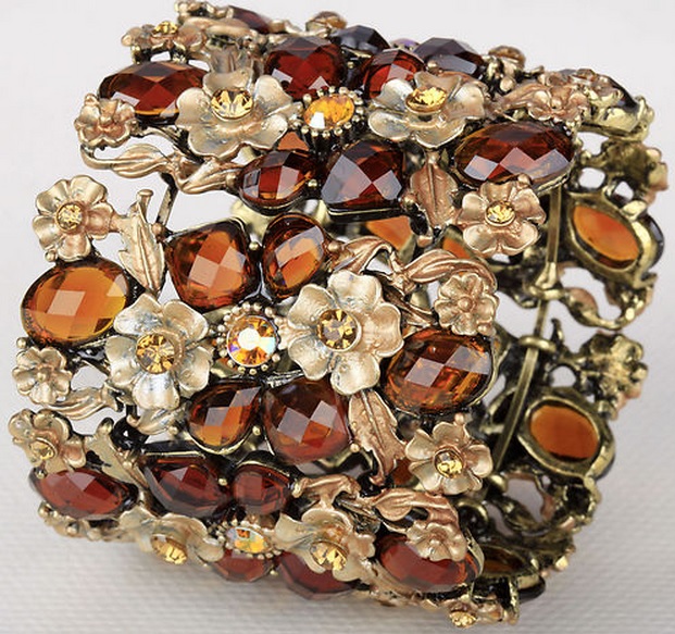 Винтажный браслет, 1 000 рублей