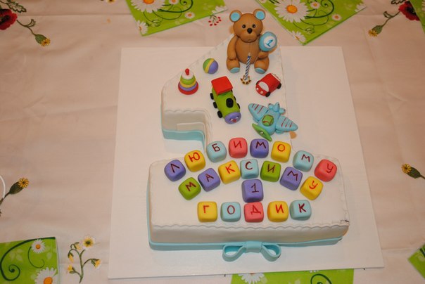 Какой тортик на празднование 1 года Вам больше всего нравится?