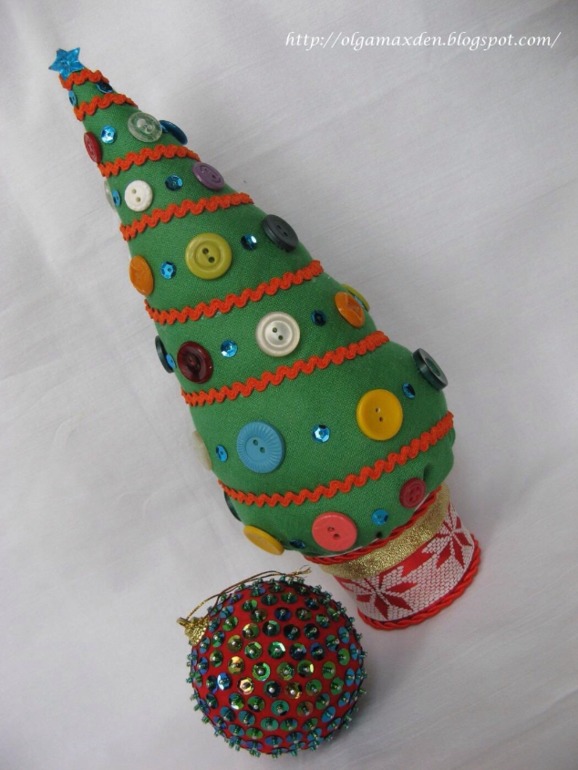 Новогодние игрушки из фетра и не только