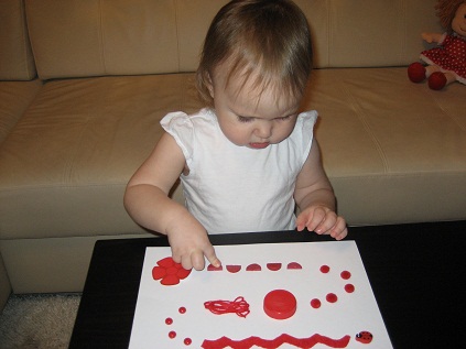 Изучаем красный цвет.