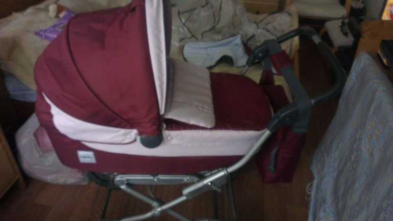 продам коляску для новорожденных Inglesina Sofia