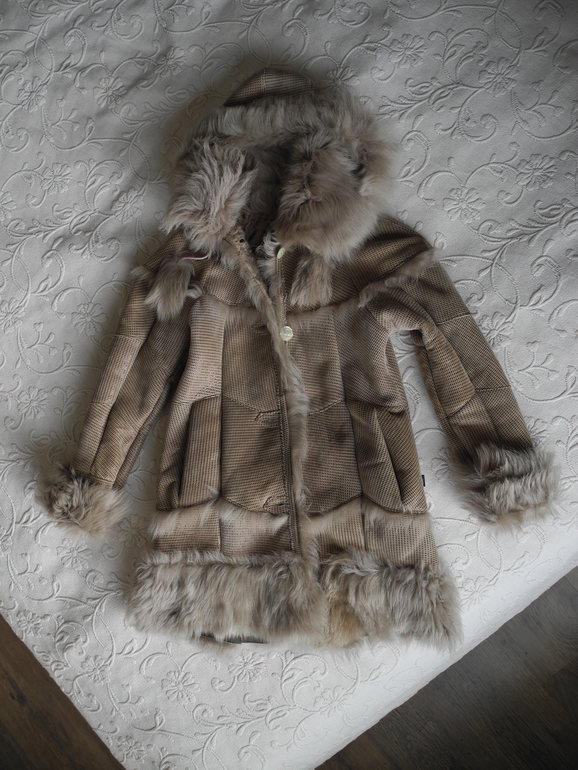Продам дублёнку для девочки
