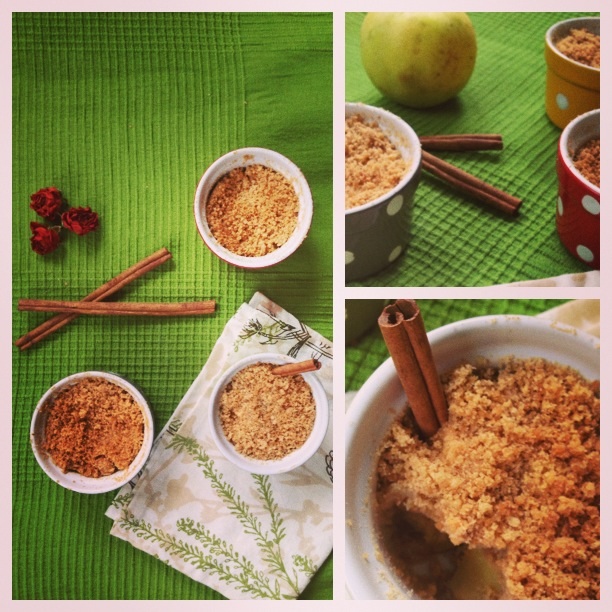 Яблочный крамбл