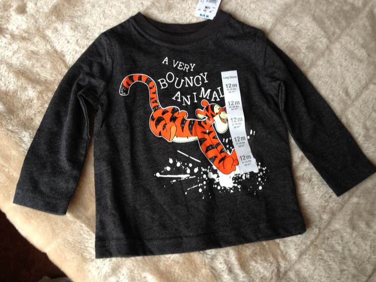 Новый лонгслив Disney , прямо из Америки за 400 руб!