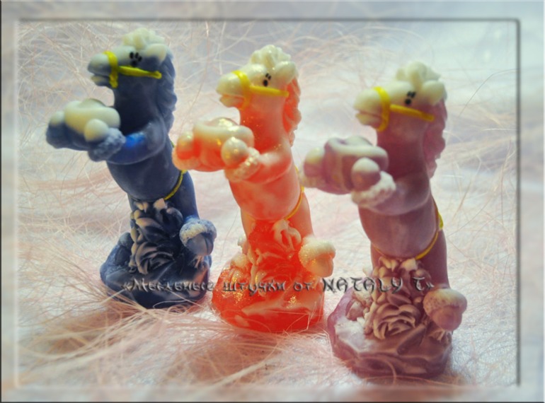 Лошадки, картинки и новые новогодние наборы))))