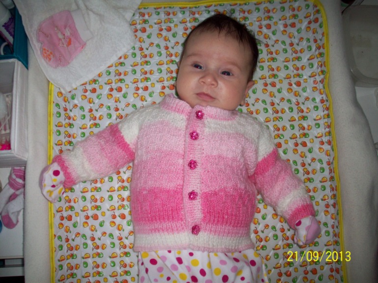 Кофточка для доченьки