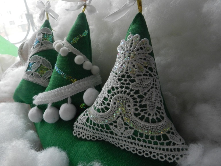 Подарки и елочные украшения ручной работы