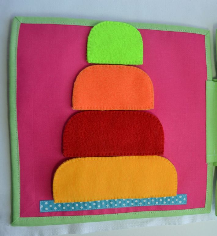 Именная развивающая книжечка)