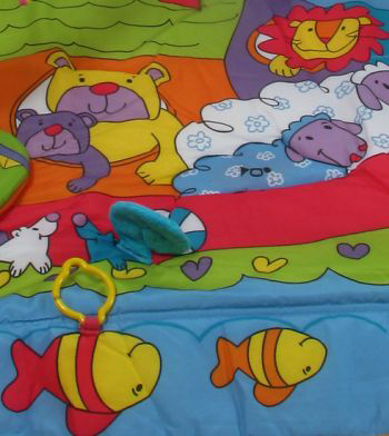 помогите выбрать коврик развивающий