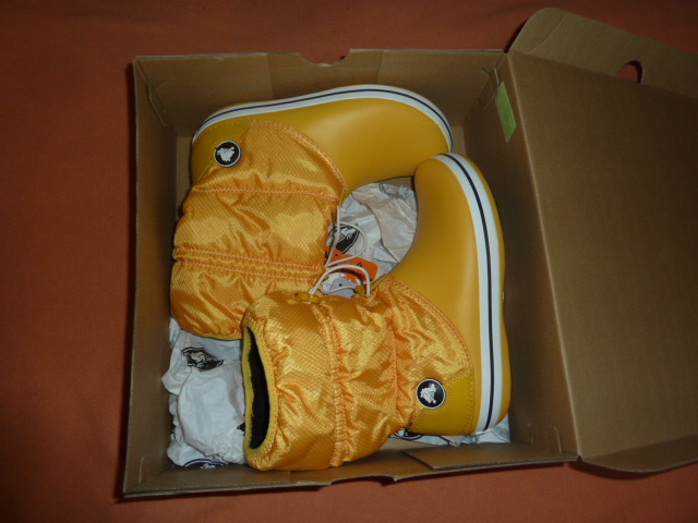 новые сапоги crocs оригиналы размер 39