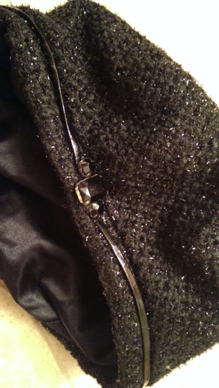 Головные уборы, шарфы и палантины